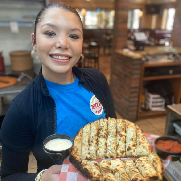 Why Visit Upper Crust Pizza & Wings Today